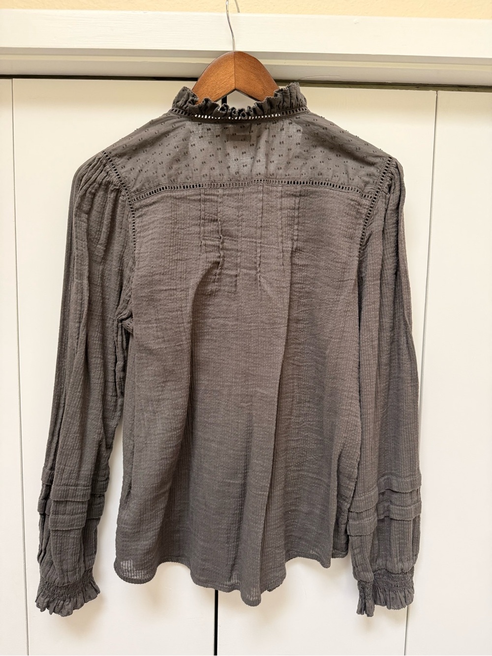 Faherty Gray Ruffled Willa Button-Down Blouse - Picture 2 of 5